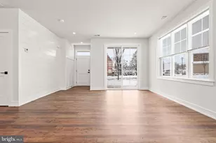 411 Isabelle Ct, Harleysville, PA 19438 - Photo 3