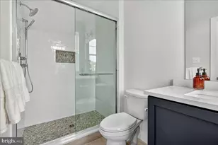 411 Isabelle Ct, Harleysville, PA 19438 - Photo 41