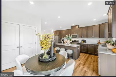 41 E Front Street, Bridgeport, PA 19405 - Photo 9