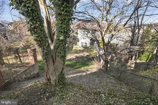 54 Highland Ave, Belmont Hills, PA 19004 - Photo 35