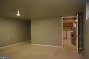 54 Highland Ave, Belmont Hills, PA 19004 - Photo 7