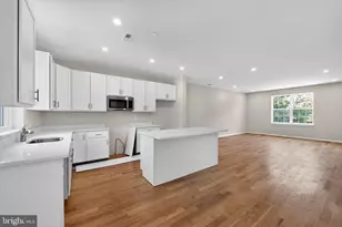 43 Roosevelt Ave, Hatfield, PA 19440 - Photo 3