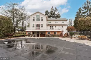 54 Norristown Rd, Blue Bell, PA 19422 - Photo 31