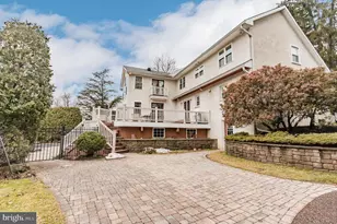 54 Norristown Rd, Blue Bell, PA 19422 - Photo 1