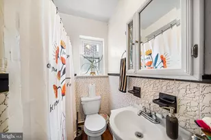 131 W 4th Ave, Conshohocken, PA 19428 - Photo 21