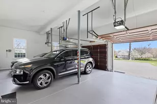 608 Creek Ln, Flourtown, PA 19031 - Photo 41