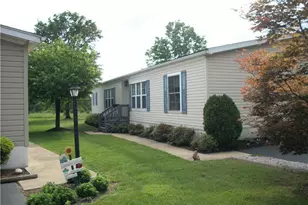 770 Aspen Cir, Red Hill, PA 18076 - Photo 1