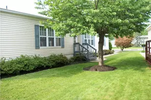 770 Aspen Cir, Red Hill, PA 18076 - Photo 5