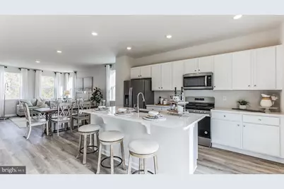 3074 Martha Way, Pennsburg, PA 18073 - Photo 5