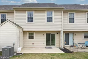 420 Oaktree Ct, Pottstown, PA 19464 - Photo 31