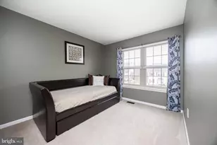 420 Oaktree Ct, Pottstown, PA 19464 - Photo 27