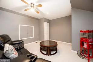 420 Oaktree Ct, Pottstown, PA 19464 - Photo 29