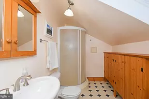 128 Oakdale Ave, Eagleville, PA 19403 - Photo 49