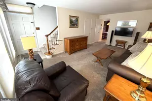 136 Albemarle Dr, Blue Bell, PA 19422 - Photo 3