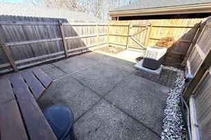 136 Albemarle Dr, Blue Bell, PA 19422 - Photo 27