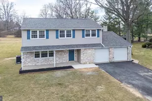 1433 Sandys Ln, North Wales, PA 19454 - Photo 5