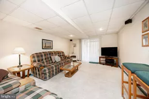 1154 Oxford Cir, Lansdale, PA 19446 - Photo 33