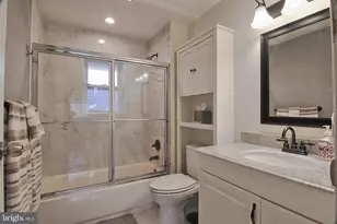 203 Lemon St, Pottstown, PA 19464 - Photo 15