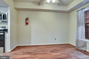 704 Stonybrook, Norristown, PA 19403 - Photo 3