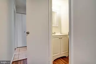 704 Stonybrook, Norristown, PA 19403 - Photo 7