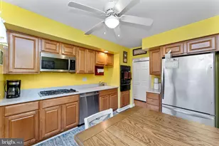 106 Hawthorne Dr, North Wales, PA 19454 - Photo 11