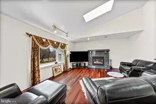 121 Gwynmont Dr, North Wales, PA 19454 - Photo 17