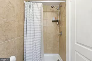 66 Oxford Cir, Norristown, PA 19403 - Photo 27