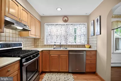 927 Sherman Avenue, Huntingdon Valley, PA 19006 - Photo 11