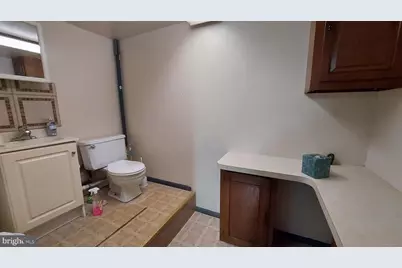 581 W High St #A, Pottstown, PA 19464 - Photo 11