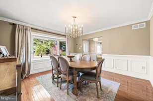 947 Barnswallow Ln, Huntingdon Valley, PA 19006 - Photo 9