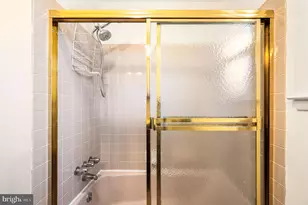 947 Barnswallow Ln, Huntingdon Valley, PA 19006 - Photo 29