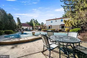 947 Barnswallow Ln, Huntingdon Valley, PA 19006 - Photo 47