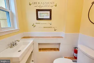 8 North St, Ambler, PA 19002 - Photo 19