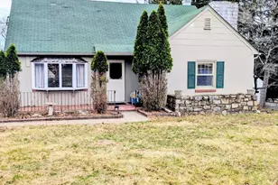 2941 Sunset Ave, East Norriton, PA 19403 - Photo 3