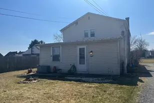 513 Center St, Pottstown, PA 19464 - Photo 1