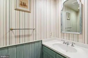 907 Lorien Dr, Gwynedd Valley, PA 19437 - Photo 23