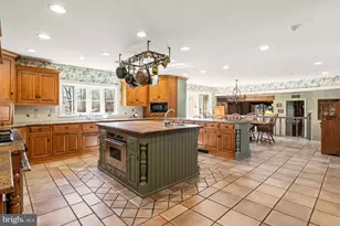 907 Lorien Dr, Gwynedd Valley, PA 19437 - Photo 13