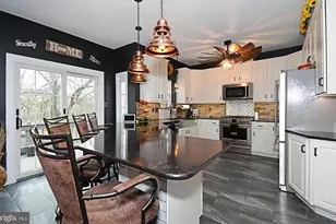 440 Sunny Ridge Rd, Gilbertsville, PA 19525 - Photo 17