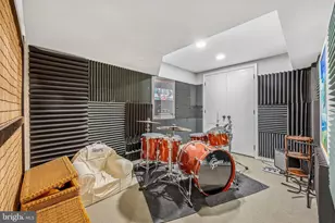 872 Roscommon Rd, Bryn Mawr, PA 19010 - Photo 43