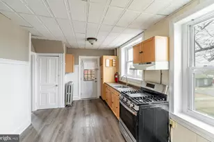 631 Main St, Red Hill, PA 18076 - Photo 9