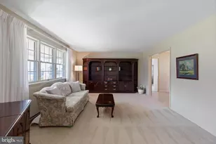 891 Spruce Ln, Harleysville, PA 19438 - Photo 3