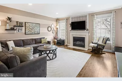 208 Clubhouse Court, Conshohocken, PA 19428 - Photo 1