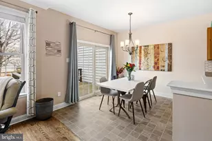 208 Clubhouse Ct, Conshohocken, PA 19428 - Photo 5