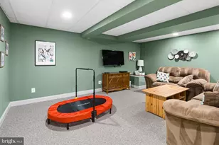 208 Clubhouse Ct, Conshohocken, PA 19428 - Photo 35