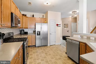 208 Clubhouse Court, Conshohocken, PA 19428 - Photo 9