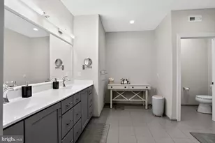 319 Whitemarsh Dr, Flourtown, PA 19031 - Photo 19