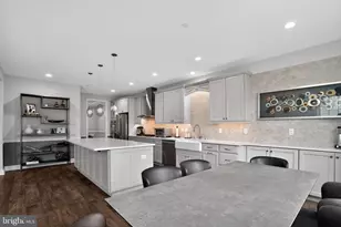 319 Whitemarsh Dr, Flourtown, PA 19031 - Photo 27