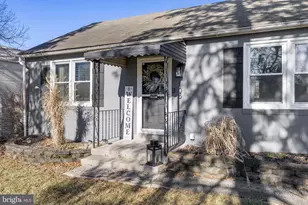 105 N Trooper Rd, Norristown, PA 19403 - Photo 3