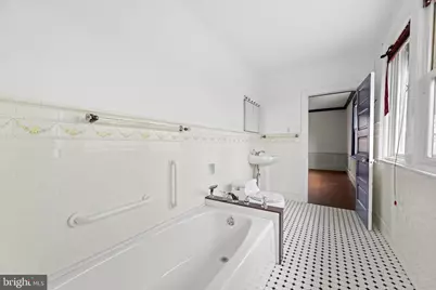 111 E Montgomery Avenue, Ardmore, PA 19003 - Photo 35