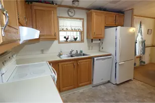 642 Butternut Ct, Red Hill, PA 18076 - Photo 13